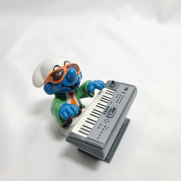 RARE Vintage '97 Schleich 40250 Peyo Keyboarder Smurf w/ Electric Keyboard/Synth - Picture 10 of 15